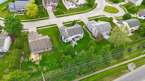Photo of 1176 Glenbar Way, Greenwood, IN