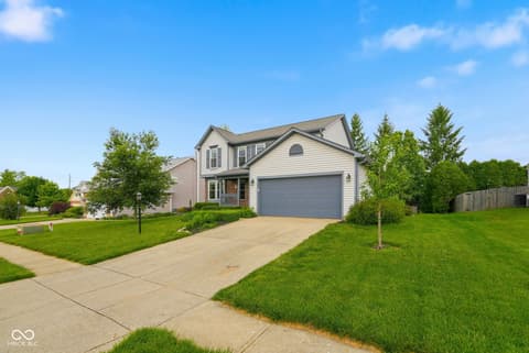 Photo of 1176 Glenbar Way, Greenwood, IN