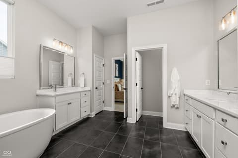 Photo of 16398 Creeks Crossing Drive, Westfield, IN