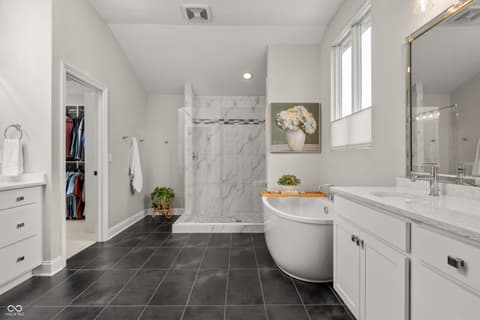 Photo of 16398 Creeks Crossing Drive, Westfield, IN