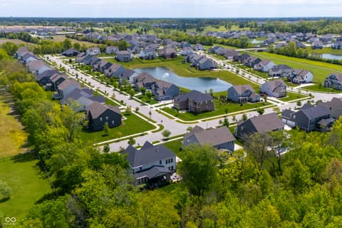 Photo of 16398 Creeks Crossing Drive, Westfield, IN