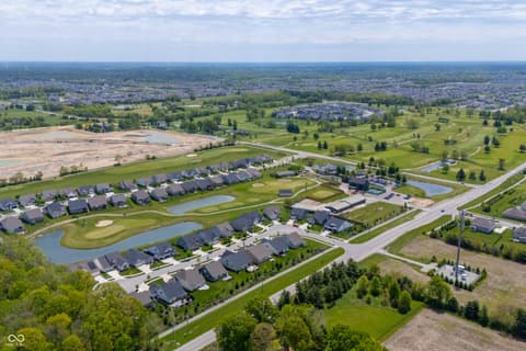 Photo of 16398 Creeks Crossing Drive, Westfield, IN