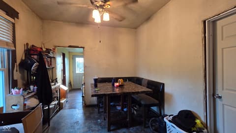 Dining room at 415 S Columbia Street, Union City, IN