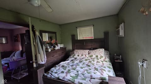 Bedroom at 415 S Columbia Street, Union City, IN