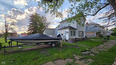 Side exterior at 415 S Columbia Street, Union City, IN
