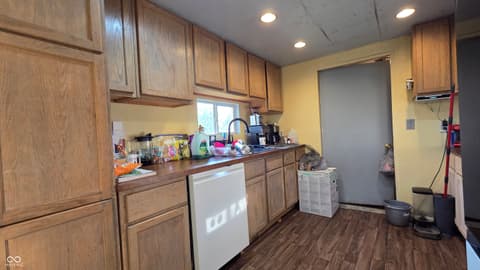Kitchen at 415 S Columbia Street, Union City, IN