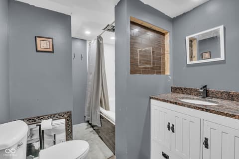 Photo of 114 W Washington Street, New Richmond, IN