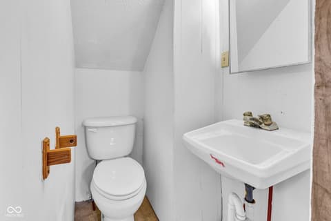 Photo of 114 W Washington Street, New Richmond, IN