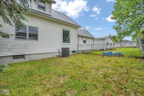 Photo of 114 W Washington Street, New Richmond, IN