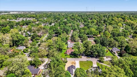 Photo of 3217 W 48th Street, Indianapolis, IN