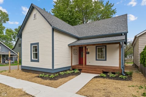 599 E Adams Street, Franklin, IN 46131