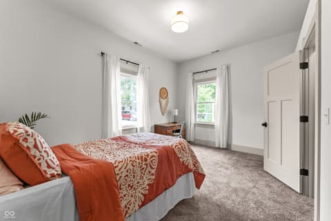 Photo of 599 E Adams Street, Franklin, IN