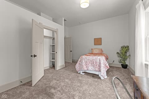 Photo of 599 E Adams Street, Franklin, IN
