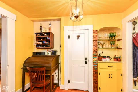 Bar — 303 Walnut Street, Greenfield, IN