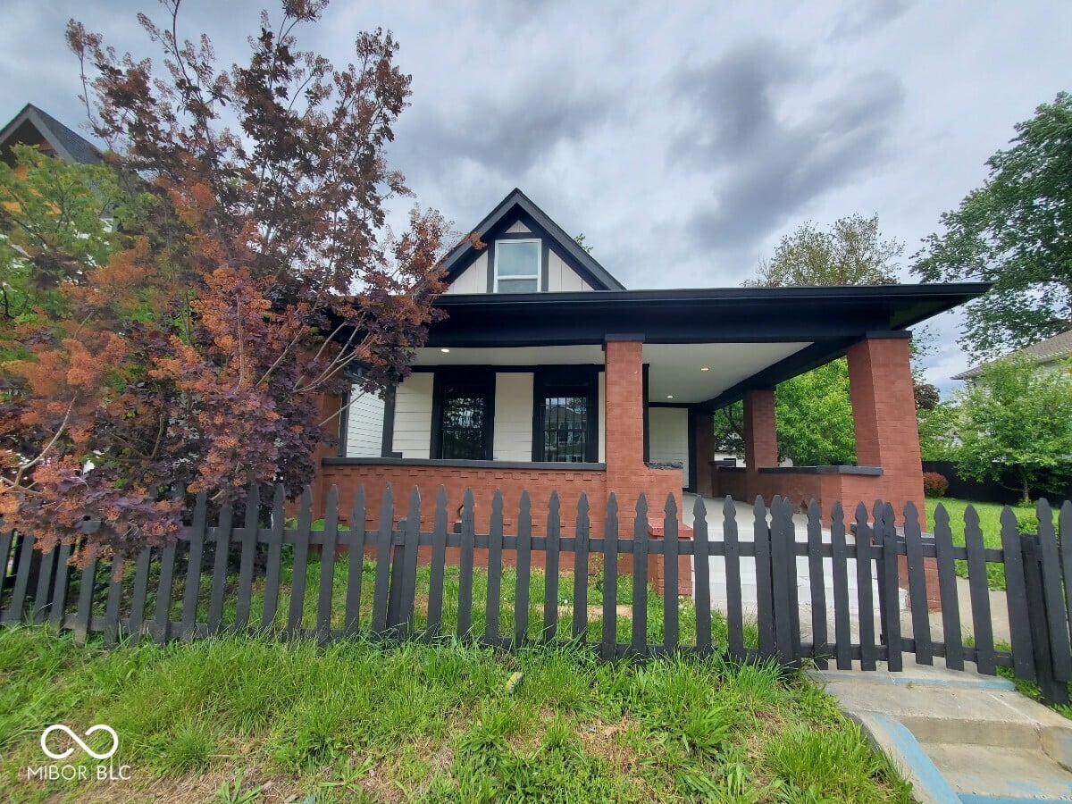 Photo of 3320 E New York Street, Indianapolis, IN
