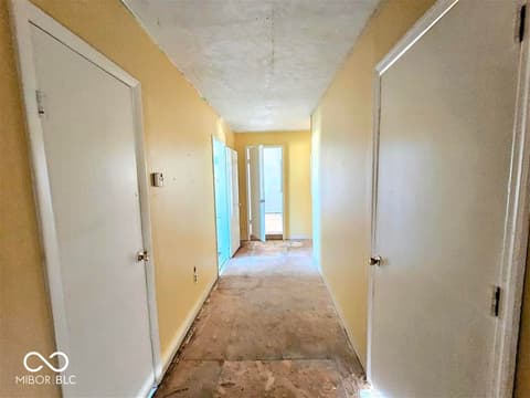 Hallway at 1819 S Main Street, New Castle, IN