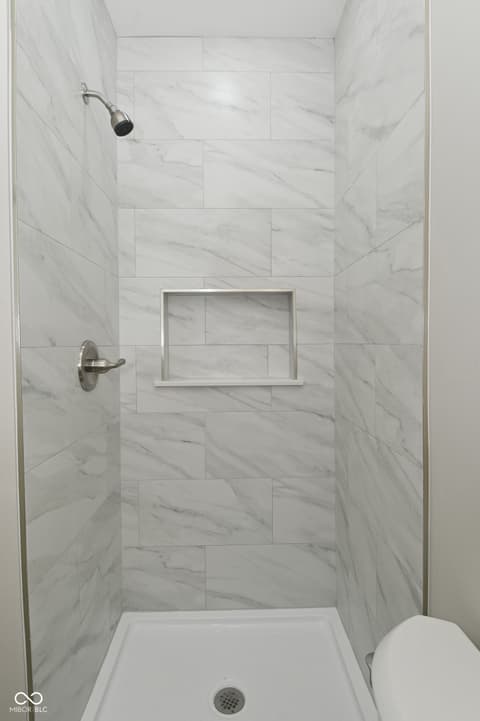 Photo of 805 S 17th Street, Elwood, IN