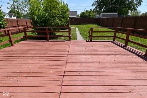 Photo of 805 S 17th Street, Elwood, IN