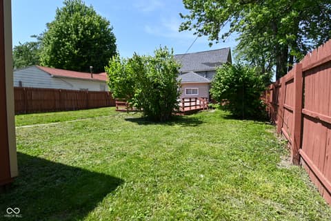 Photo of 805 S 17th Street, Elwood, IN