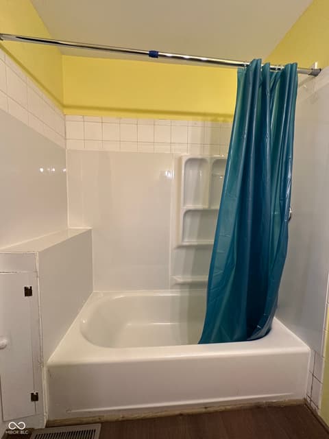 Photo of 555 Woodrow Avenue, Indianapolis, IN