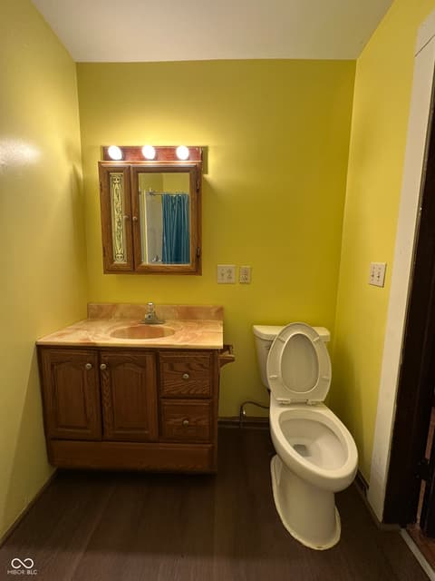 Photo of 555 Woodrow Avenue, Indianapolis, IN