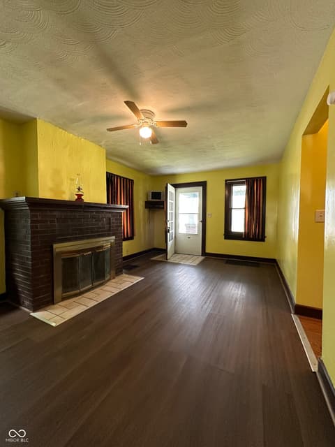 Photo of 555 Woodrow Avenue, Indianapolis, IN