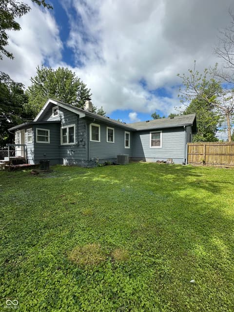 Photo of 555 Woodrow Avenue, Indianapolis, IN