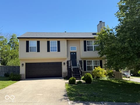 2607 S Southern Pines Court, Bloomington, IN 47403