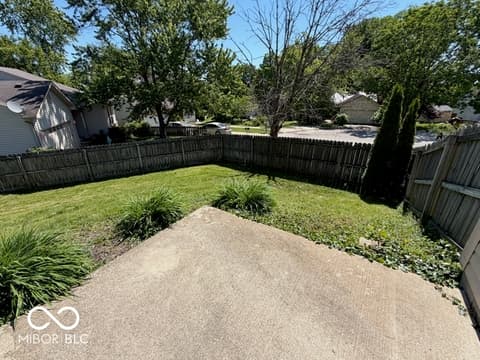 Yard at 2607 S Southern Pines Court, Bloomington, IN