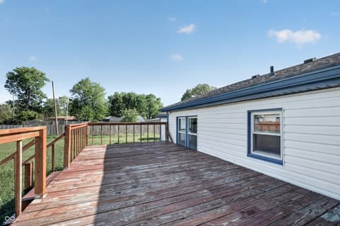 Outdoor living area at 320 Peach Tree Lane, Indianapolis, IN