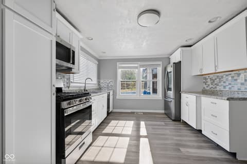Kitchen at 320 Peach Tree Lane, Indianapolis, IN