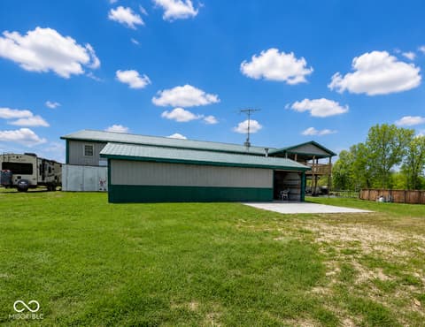 Photo of 3824 E County Road 750 S, Connersville, IN