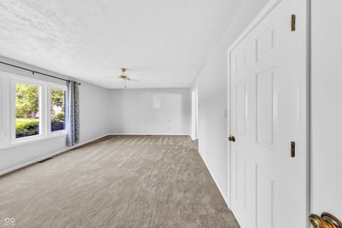 Photo of 12559 Saksons Boulevard, Fishers, IN