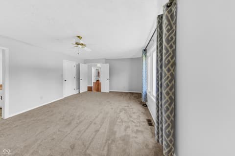 Photo of 12559 Saksons Boulevard, Fishers, IN