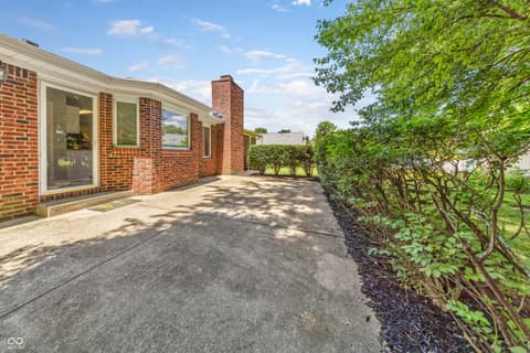 Photo of 12559 Saksons Boulevard, Fishers, IN