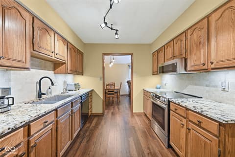 Kitchen at 2746 Colony Lake West Drive, Plainfield, IN