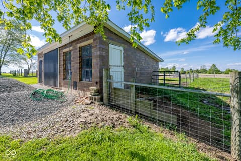 Photo of 1799 S County Road 775 E, Coatesville, IN