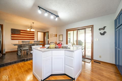 Photo of 1799 S County Road 775 E, Coatesville, IN