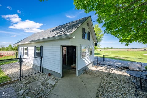 Photo of 1799 S County Road 775 E, Coatesville, IN