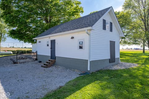 Photo of 1799 S County Road 775 E, Coatesville, IN