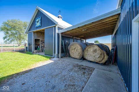 Photo of 1799 S County Road 775 E, Coatesville, IN
