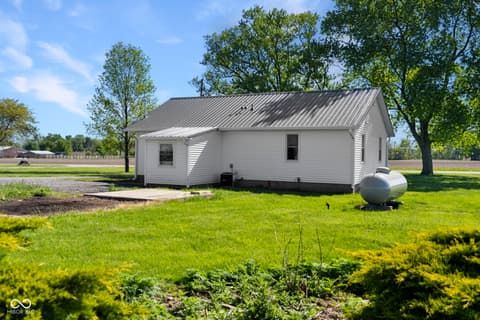 Side exterior at 8391 N 400 W, New Richmond, IN
