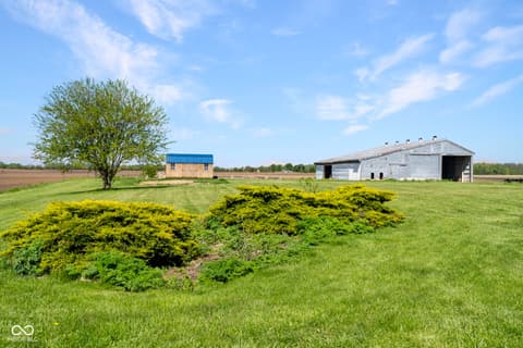 Yard at 8391 N 400 W, New Richmond, IN