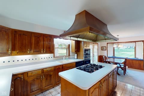 Photo of 123 E Cragmont Drive, Indianapolis, IN
