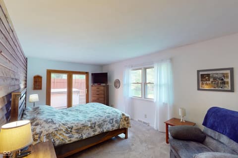 Photo of 123 E Cragmont Drive, Indianapolis, IN