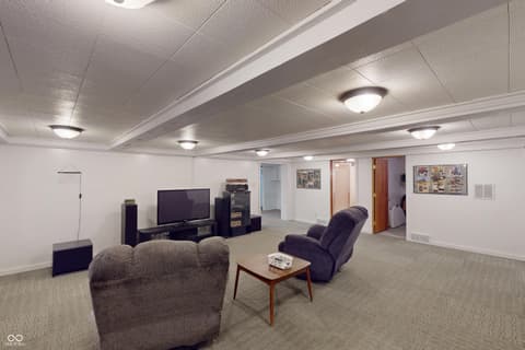 Photo of 123 E Cragmont Drive, Indianapolis, IN