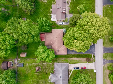 Photo of 123 E Cragmont Drive, Indianapolis, IN