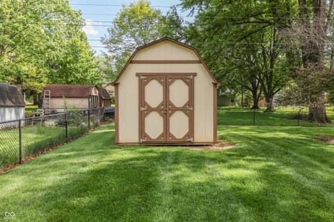 Photo of 123 E Cragmont Drive, Indianapolis, IN
