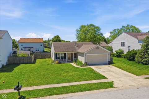 Photo of 952 Pine Ridge Way, Brownsburg, IN