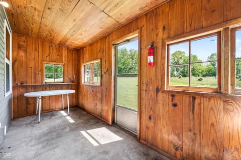 Photo of 1063 Harrison Ridge Road, Nashville, IN